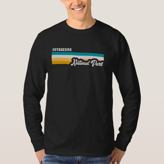 VOYAGEURS NATIONAL PARK T-SHIRT (Voorkant)