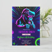 VR-tag gorilla verjaardagsuitnodiging Kaart (Staand voorkant)