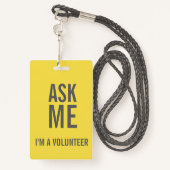 Vraag me Geel Grijs Ik ben een vrijwilliger Badge (Achterkant met draagriem)