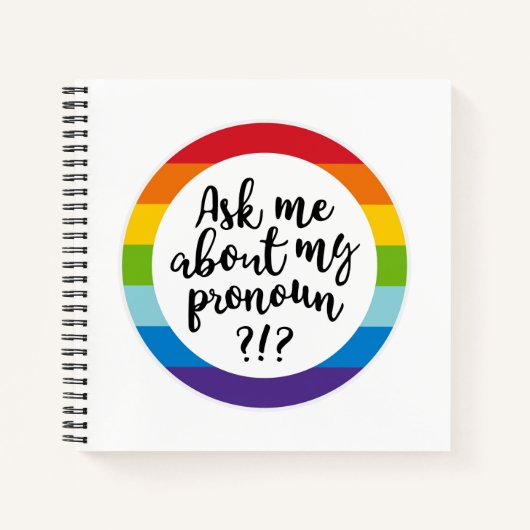 Vraag me naar m'n pronoun? notitieboek (Voorkant)