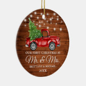 Vrachthout Eerste Kerstmis Mr en Mrs. Keramisch Ornament (Rechts)