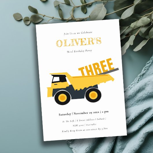 Vrachtwagen voor de bouw van de stort Elke dag van Kaart