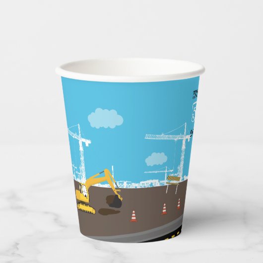 Vrachtwagenbouw voor graafmachines papieren bekers (Voorkant)