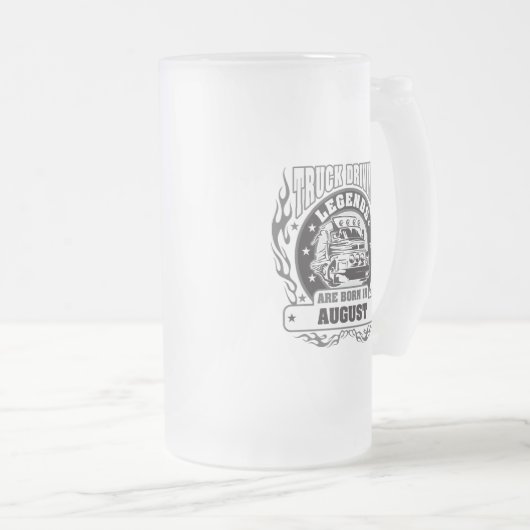 Vrachtwagenchauffeurs worden in augustus geboren matglas bierpul (Voorkant rechts)