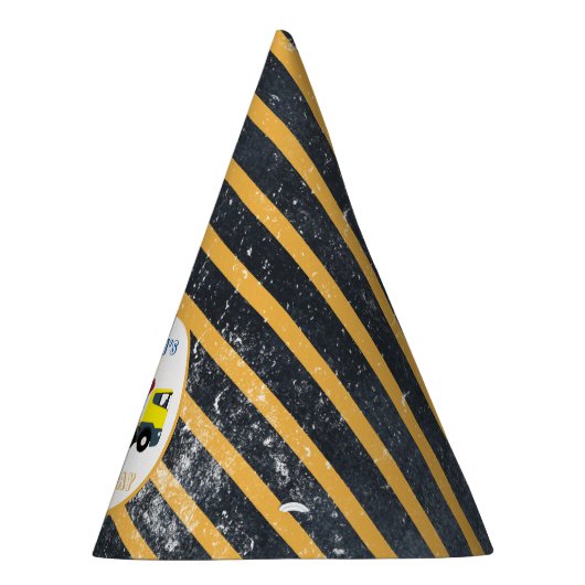 Vrachtwagens voor de bouw van betonstaal feesthoedjes (Rechts)