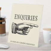 Vragen - Victoriaans aanwijsvinger Reclamebord Met Voetstuk (Insitu)