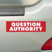 Vragenautoriteit - Rood B Bumpersticker (Op auto)