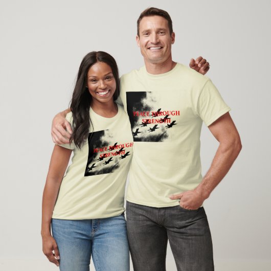 Vrede door kracht t-shirt (Unisex)