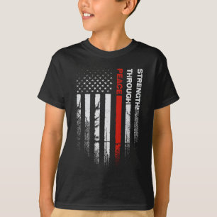Vrede door sterkte verweerde vlag VS T-shirt