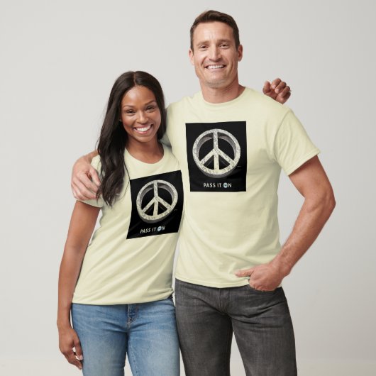 Vrede: geef het aan t-shirt (Unisex)