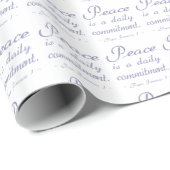 Vrede Is Een Dagelijkse Toezegging Quote Cadeaupapier (Rol Hoek)