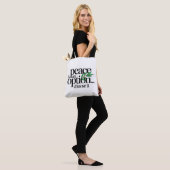Vrede is een keuze tote bag (Op model)