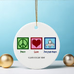 Vrede Liefde Acupunctuur Schattige Aangepaste Kers Keramisch Ornament<br><div class="desc">Een schattig acupuncturistisch kerstornament met een  groen vredesteken,  rood hart en een persoon die welzijn en pijnbehandeling beoefent via acupunctuur. Vrede Liefde Acupunctuur cadeau.</div>