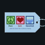 Vrede Liefde Chanoeka Schattigee Custom Party Cadeaulabel<br><div class="desc">Aangepaste Vrede Liefde Chanoeka partij gunst labels voor een Chanoeka cadeau. Een  vredesteken,  hart,  en een prachtige menora op een schattig blauw joods vakantie cadeau label.</div>