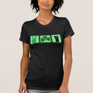 Vrede, liefde en Iers bier T-shirt