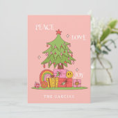 Vrede, Liefde & Vreugde - Retro Kerstboom op Roze Feestdagenkaart (Staand voorkant)