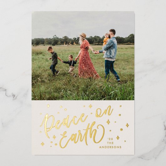 Vrede op Aarde Lettering Foto Goud Folie Feestdagenkaart (Voorkant)