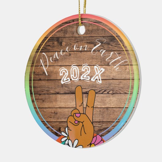 Vrede op Aarde Regenboog Aangepaste Naam- Jaar Keramisch Ornament (Links)