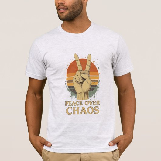 Vrede over chaos – Retro Sunset Statement T-shirt (Voorkant)