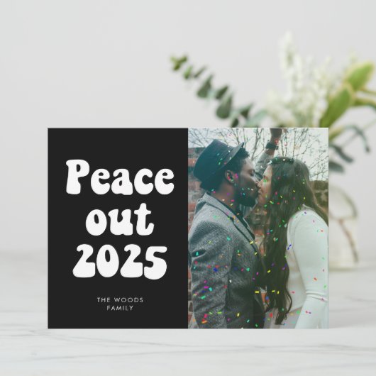 Vrede uit 2023 Retro Nieuwjaar foto Vakantie Feestdagenkaart (Staand voorkant)