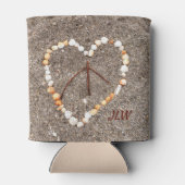 Vredesaanmelding in hart op zandstrand blikjeskoeler (Achterkant)