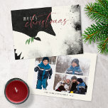 Vredesduif foto Vrolijk Kerstmis Zwart Bourgondië Feestdagenkaart<br><div class="desc">Deze 7" x 5" platte kerst wenskaarten zijn voorzien van een abstracte duif in tinten van zwart en crème met een plaatsaanduiding voor de familienaam en het jaar. Voeg drie van je favoriete foto's op de achterkant.</div>