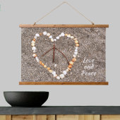 Vredesgebarentaal in het hart van de Seashells op  Hangend Wandkleed
