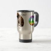 vredeshond in bothomp reisbeker (Voorkant rechts)