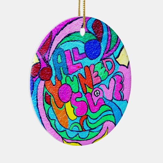 vredesliefdesversiering met hippie-stijl keramisch ornament (Rechts)