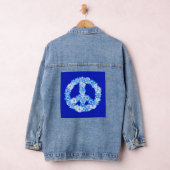 Vredeslog in blauw denim jacket (Hangar)