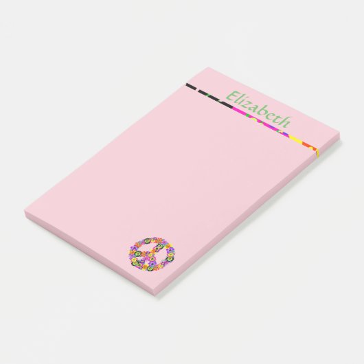 Vredesteken gepersonaliseerd met naam in roze post-it® notes (Schuin)