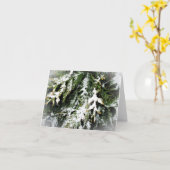 Vredige Kerstmis - Snowy Pine Tree Branches Kaart (Gele Bloem)