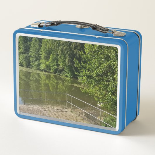 Vredige Rivierlandschap Natuur Landschap Lunchbox (Achterkant)