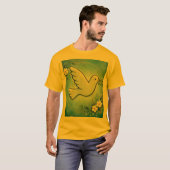 Vreedige Duif in Bloei. T-shirt (Voorkant volledig)