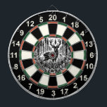 Vreedzaam Forest Deer Target Design Dartbord<br><div class="desc">Een prachtig hert in het bos, gecentreerd binnen een gedurfde overlay.</div>