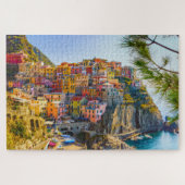 Vreedzaam Italiaans dorp door het Zee Legpuzzel (Horizontaal)