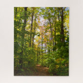 vreedzaam pad in het bos legpuzzel (Verticaal)