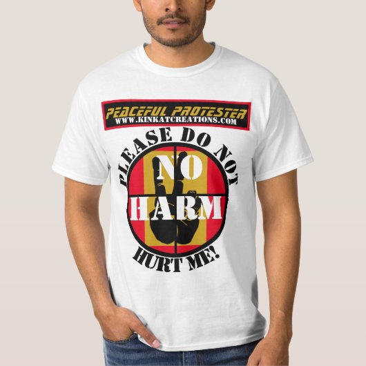 vreedzame demonstrant t-shirt (Voorkant)