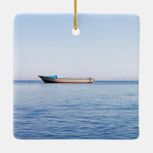 Vreedzame Oceaan & Eenzame Boot Fijne Kunst Foto Keramisch Ornament
