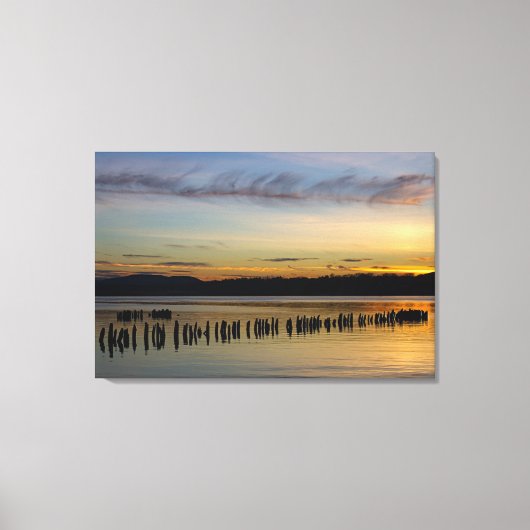 Vreedzame River Scene Canvas Afdruk (Voorkant)