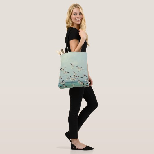 Vreedzame strand Gedekte vogels Tote Bag (Op model)