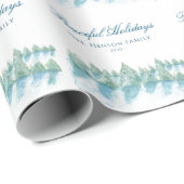 Vreedzame Winter Bos Watercolor Script Kerstmis Cadeaupapier (Rol Hoek)