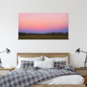Vreedzame zonsondergang over de weide canvas afdruk (Insitu (Slaapkamer))