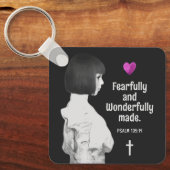 Vreemd en prachtig gemaakt Schattige meisje Christ Sleutelhanger (Voorkant)