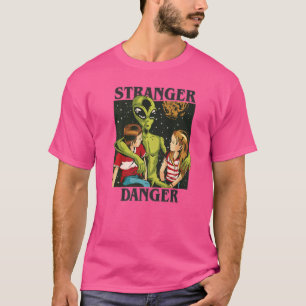 Vreemd gevaar voor Alien UFO- vreemdeling met Kind T-shirt