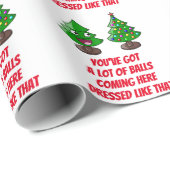 Vreemd kerstboomtje - veel ballen cadeaupapier (Rol Hoek)