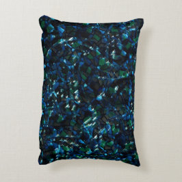 Vreemd mozaïek over de donkere achtergrond en wazi accent kussen