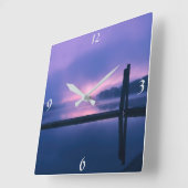 Vreemd Paars/Roze zonneschijn Landschap boven wate Vierkante Klok (Hoek)