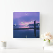 Vreemd Paars/Roze zonneschijn Landschap boven wate Vierkante Klok (Huis)