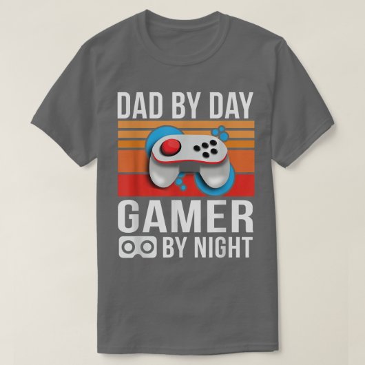 Vreemd vader op dag Gamer op nacht vader T-shirt (Design voorkant)